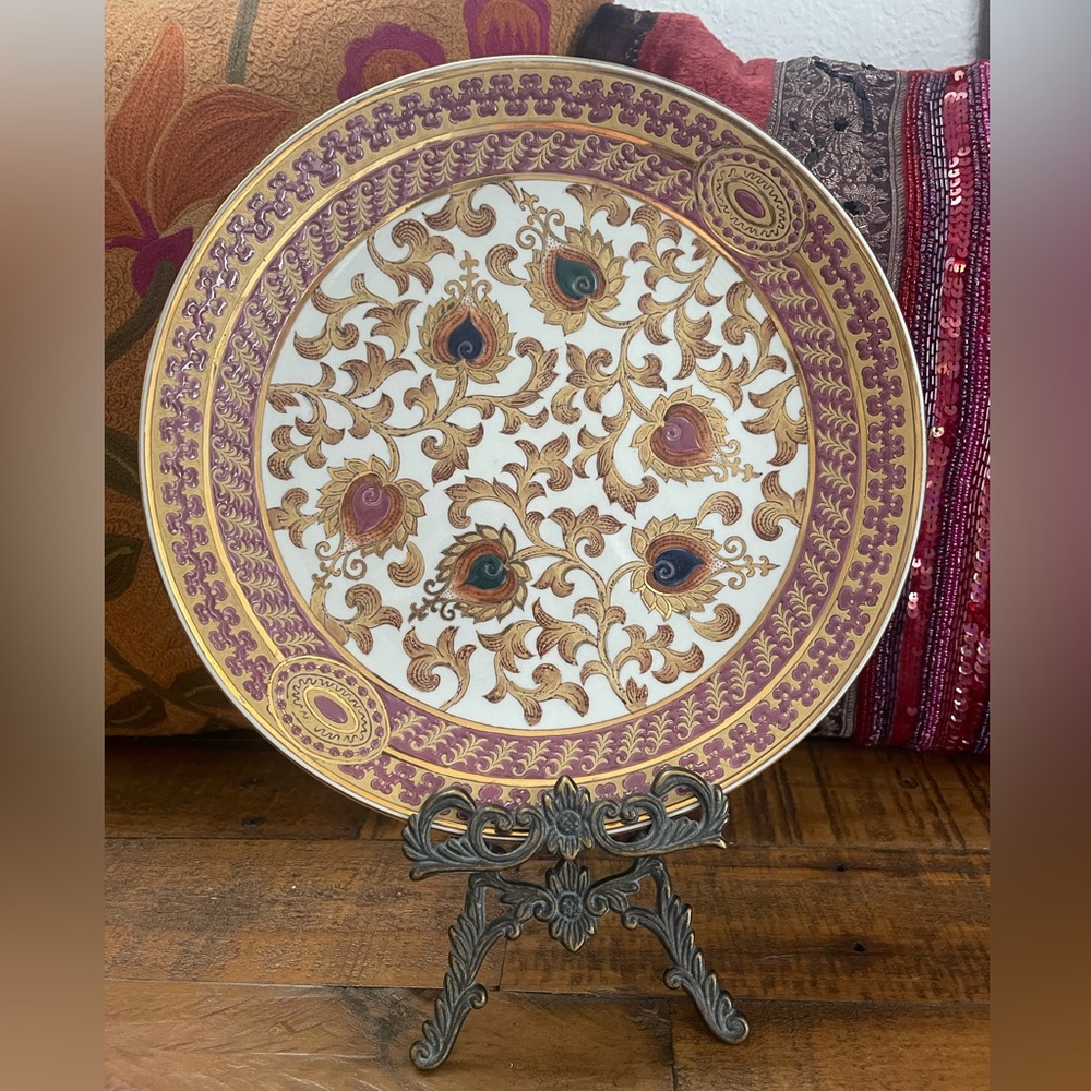 Oriental Accent Decorative Plate 10
Ceramic Deco Gold Trim Collector...